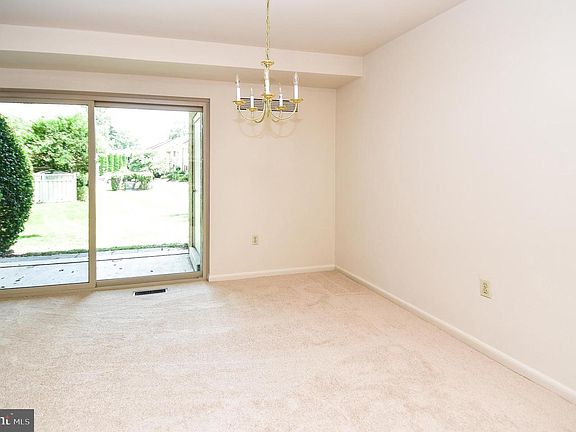 4th image of 3553 S Leisure World Blvd #25-1C