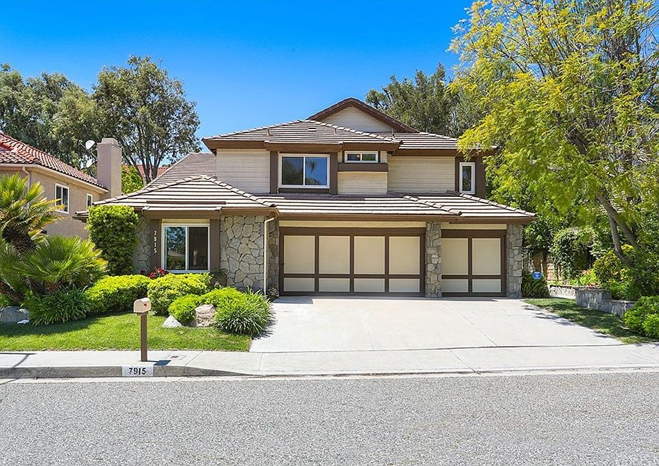 1st image of 7915 Valley Flores Dr