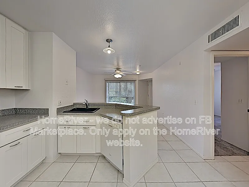 1 bed, 1.0 bath, 576 sqft, $1,575 — Photo 4