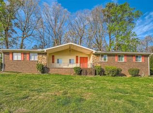 3761 Lisa Dr, Ellenwood, GA 30294
