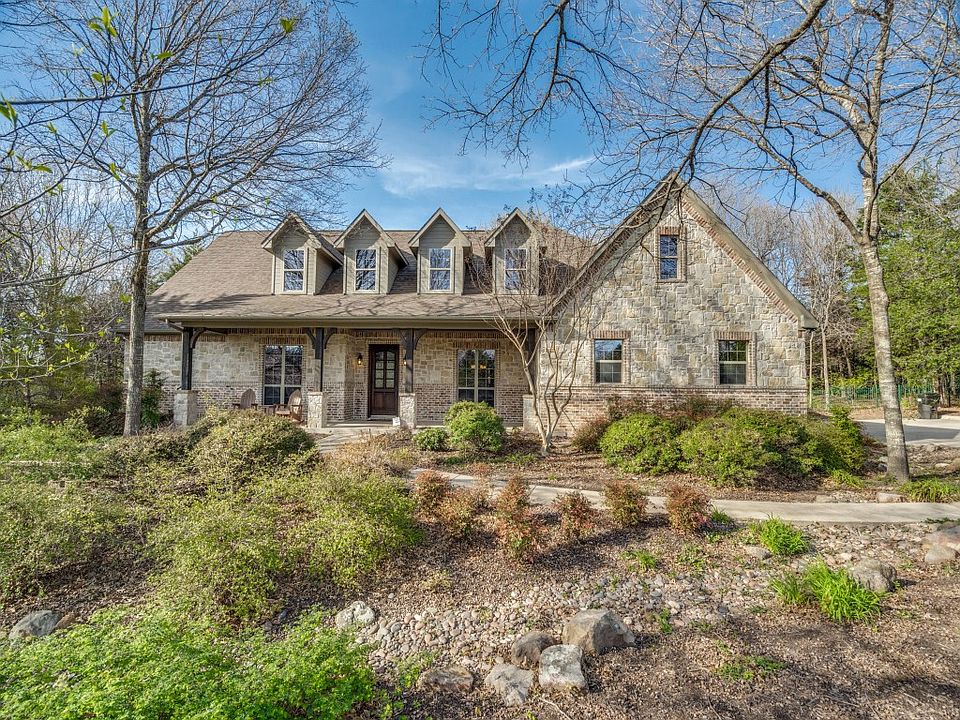 1st image of 5501 Oakfield Dr