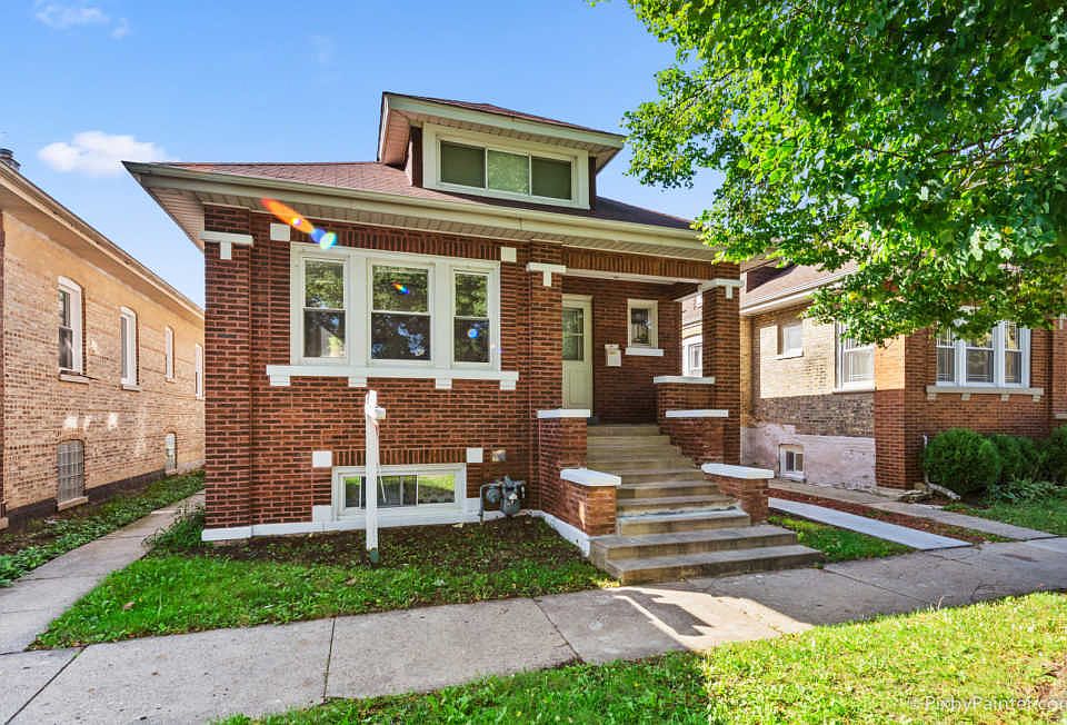1st image of 2336 Elmwood Ave