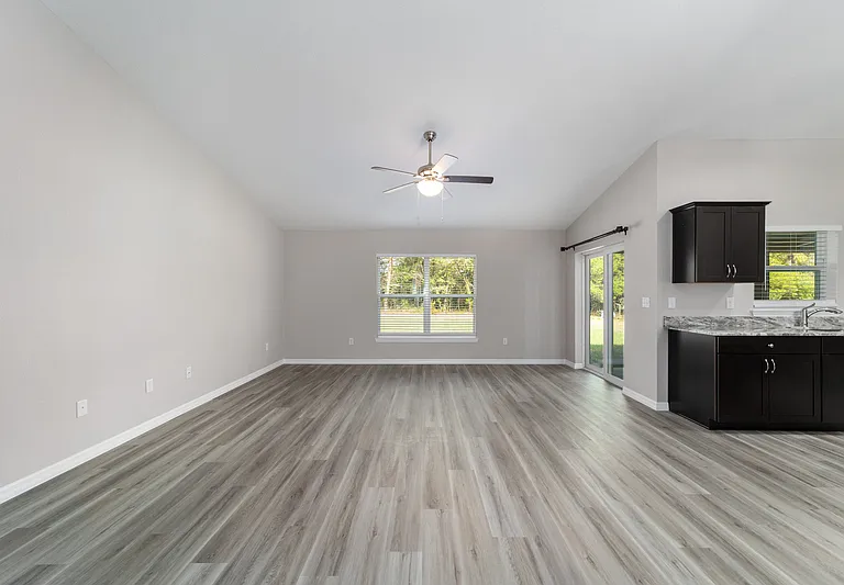 10152 SW 188th Cir — Photo 2