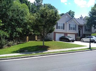 905 Chimney Trace Way, Lawrenceville, GA 30045