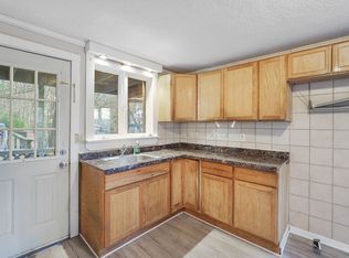 119 School St #1, Putnam, CT 06260