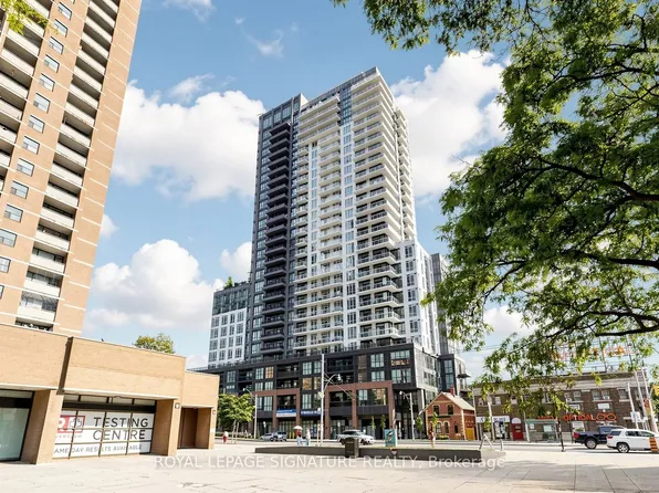 286 Main St #1005, Toronto, ON M4C 0B3