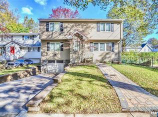 65 McDougall Ln, Bogota, NJ 07603