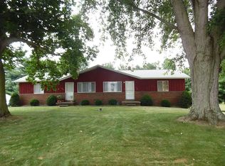 130 & 134 Center Rd, Akron, OH 44319