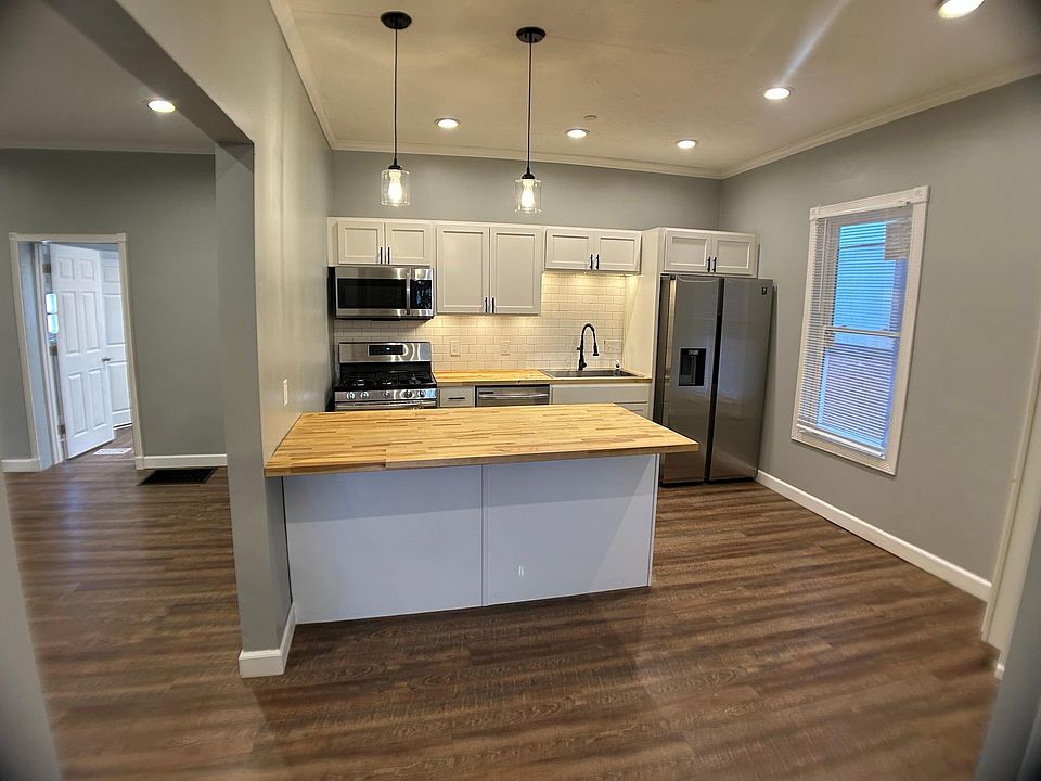 1st image of 3918 Glenn Ave #1