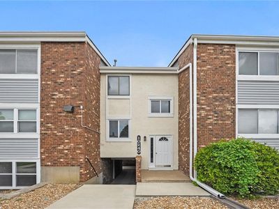 10240 W 96th Ter APT E, Overland Park, KS, 66212