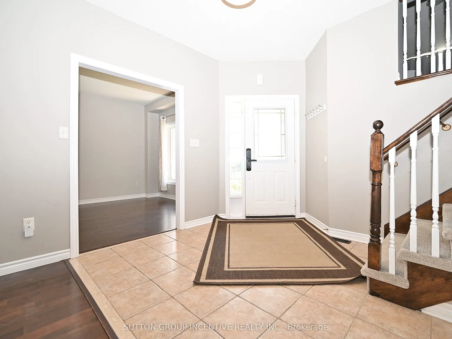 4 bed, $3,200 — Photo 3