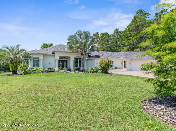 11108 Warm Wind Way, Weeki Wachee, FL 34613