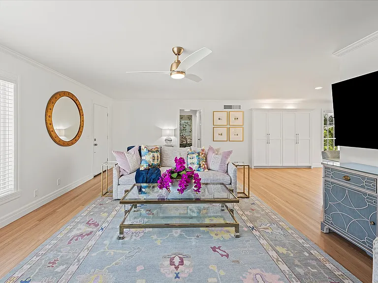 6521 Avondale Dr — Photo 9
