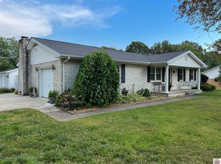 1420 Massac Church Rd, Paducah, KY 42001