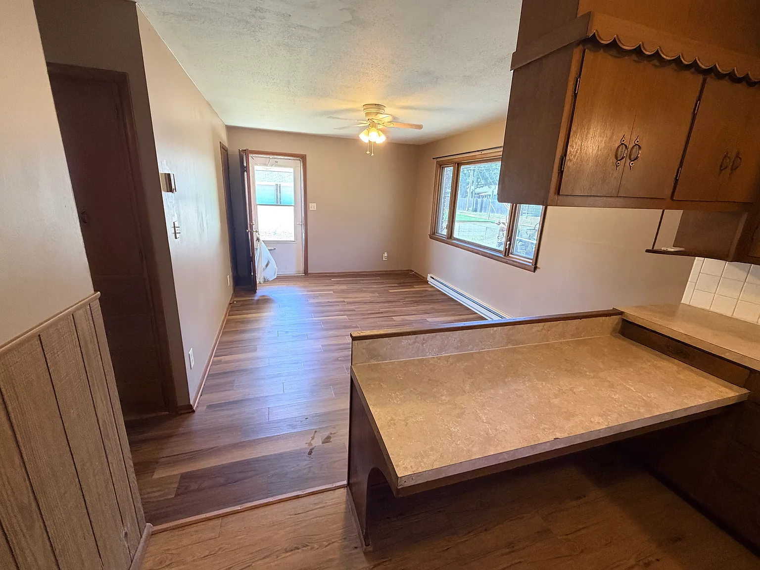 2 bed, 625 sqft, $650 — Photo 3