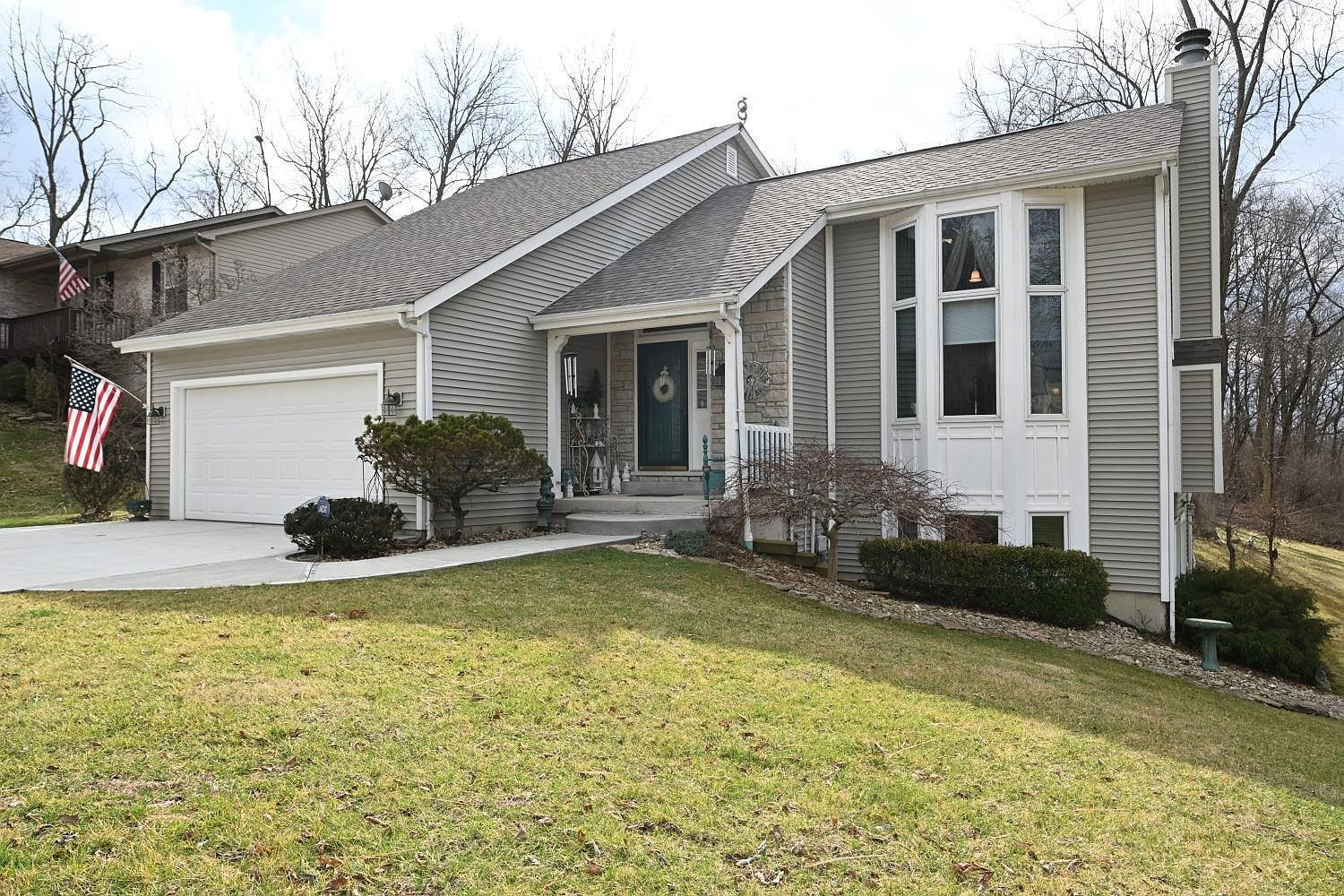 20576 longview dr lawrenceburg in 47025 zillow