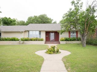 1106 E Franklin St, Hillsboro, TX 76645
