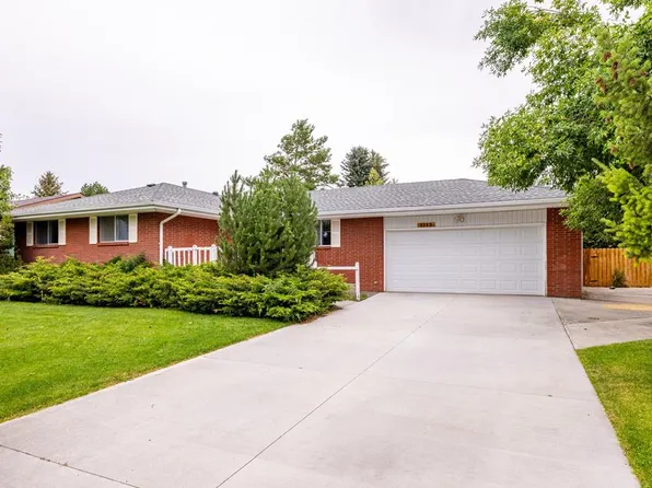 1013 Aspen Dr, Cody, WY 82414