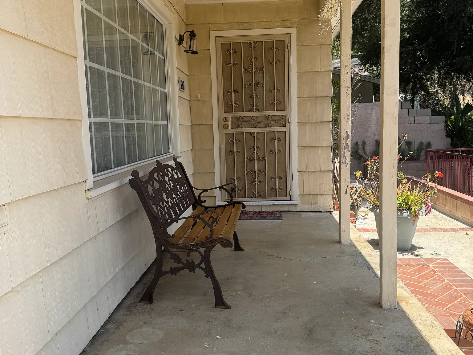 2 bed, 1050 sqft, $3,480 — Photo 4