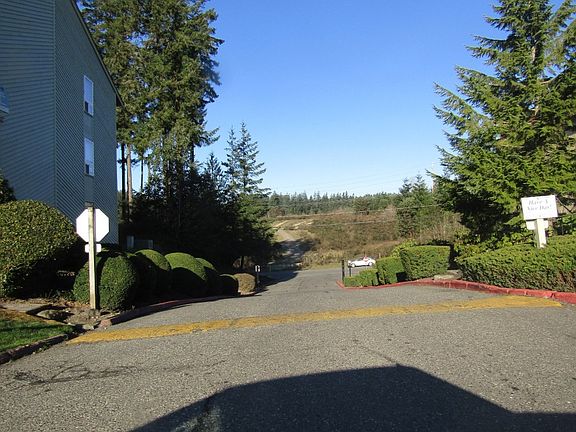 4th image of 1775 W Sunn Fjord Ln APT A9
