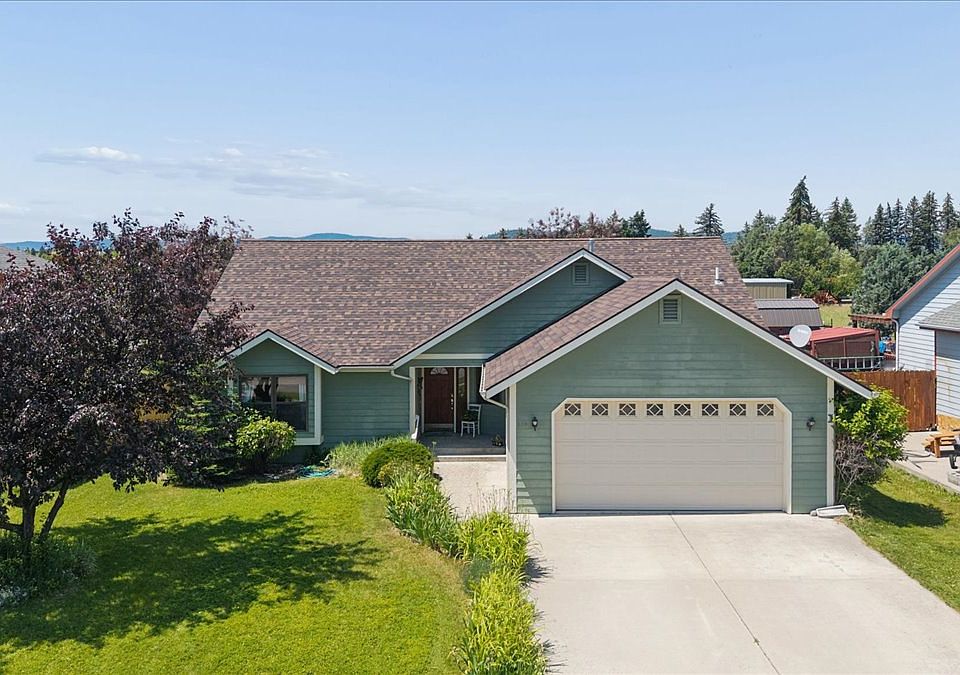 1st image of 114 Greenbriar Dr