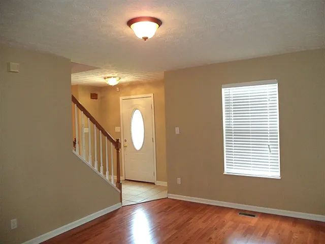 5942 Katrina Ln — Photo 5