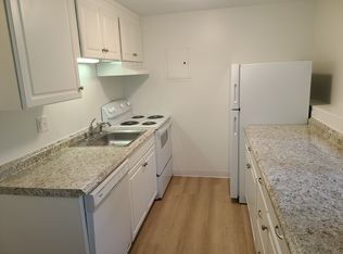 121 Great Rd #F, Acton, MA 01720