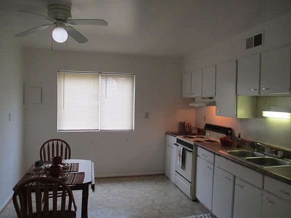 4th image of 812 Lasalle Ave #1A