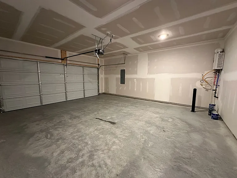 1105 Beacon Rd — Photo 31