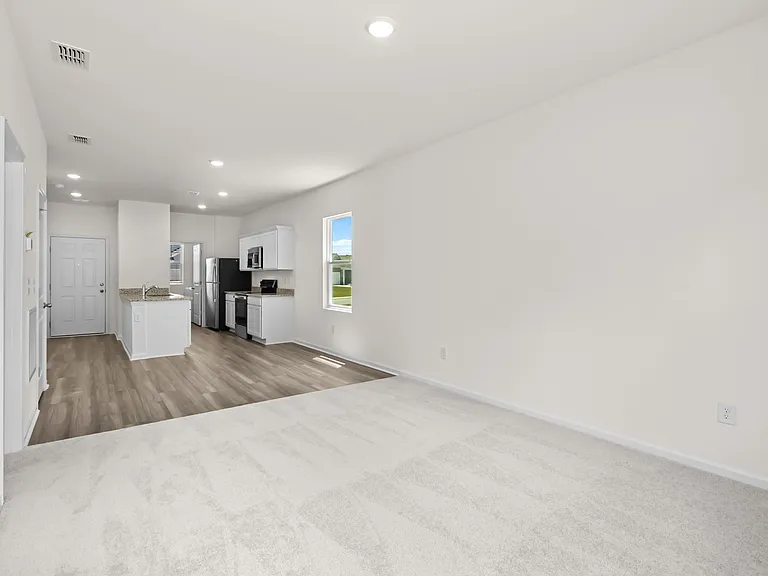 450 Castillo Dr — Photo 10
