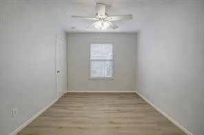 1304 Robin St — Photo 10