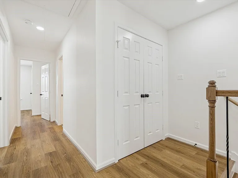 9913 Porto Rico Rd #B — Photo 15