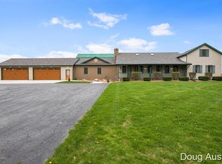 163 N Fiske Rd, Coldwater, MI 49036