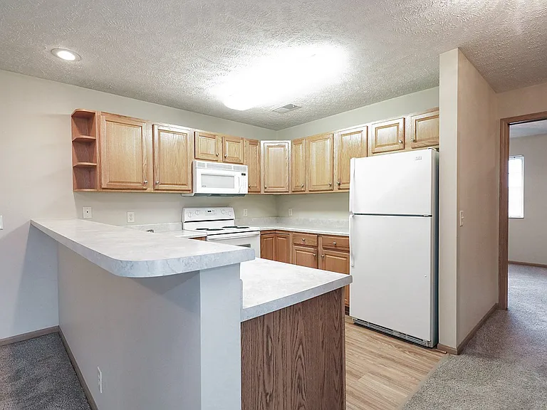 Lexington Ridge Apartments — Photo 42