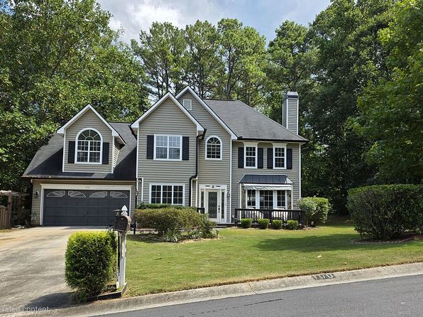 100 Belvedere Ln