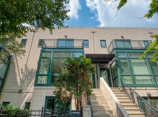 5328 S Shore Dr, Chicago, IL 60615
