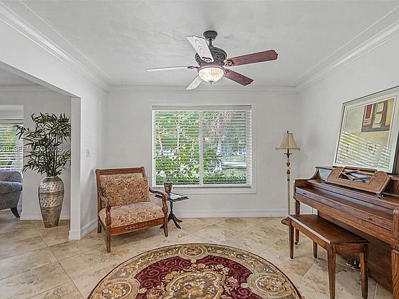 4th image of 14975 SW 89th Ave