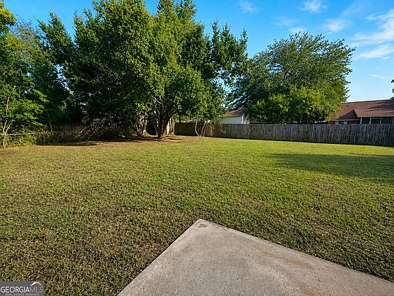 2nd image of 97 Tiffany Ln