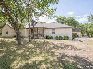 114 Pullman Rd, La Vernia, TX 78121