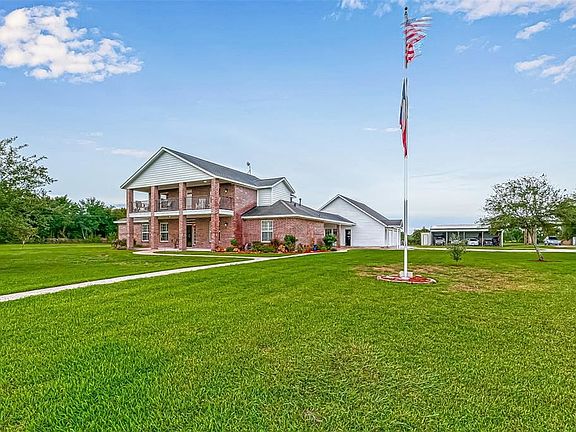 3rd image of 5150 County Road 182