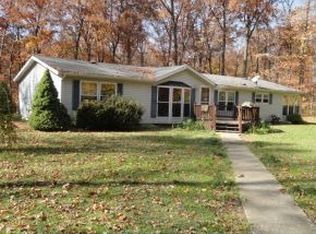 1285 Clover Dr, Spencer, IN 47460