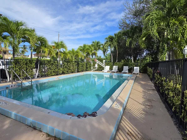 1601 S Federal Hwy #7, Lake Worth, FL 33460