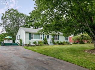 21 Fairmont Rd, Westbrook, ME 04092