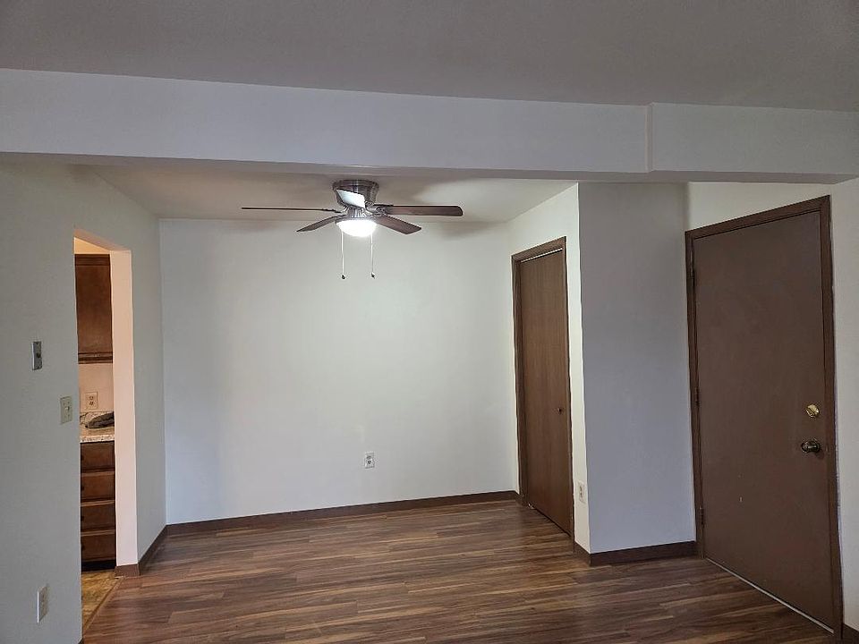 DINING AREA AND ENTRANCE CLOSET