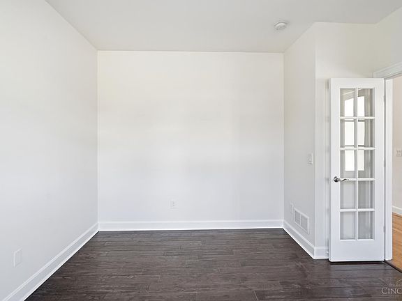 5th image of 3003 Riverside Dr