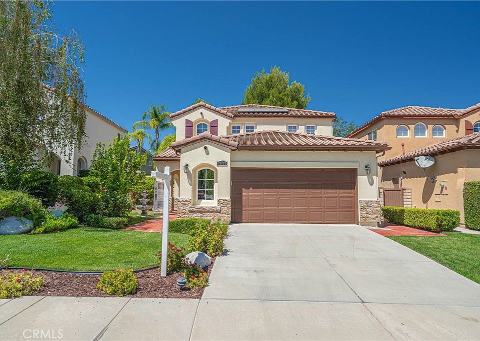 1st image of 28437 Lobelia Ln