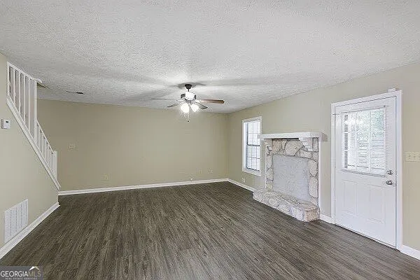 114 Oak Cir S — Photo 5