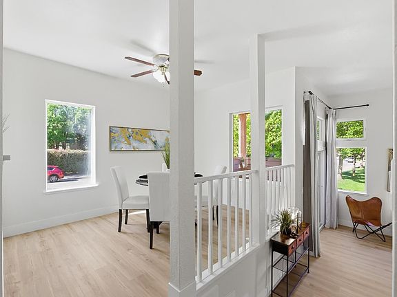 4th image of 5264 Borneo Cir