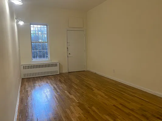 Rented by City Connections Realty | media 24