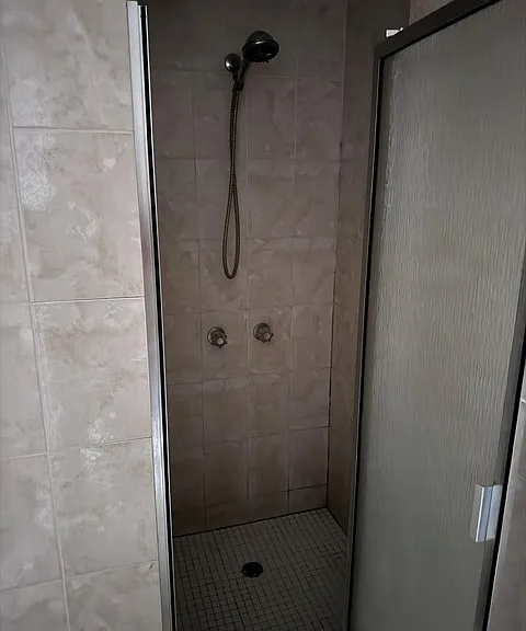 1734 Madison St #1734 — Photo 5